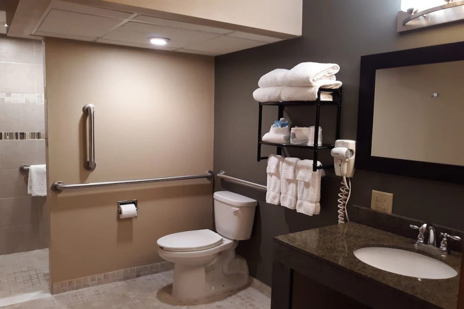 King Room at The Dakota Sioux Falls